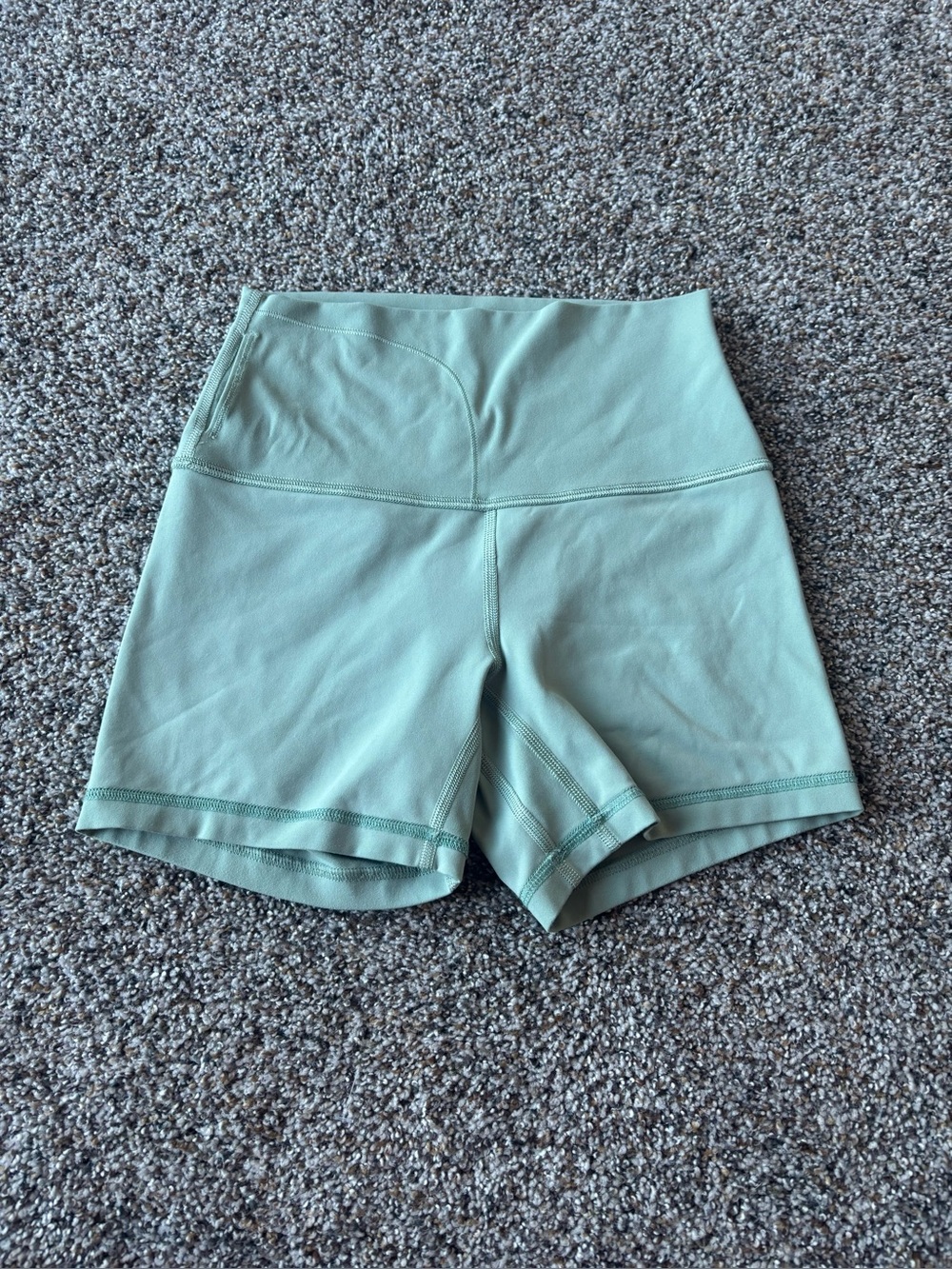 Lululemon Align High Rise 6” Biker Shorts Sage Green Size 4